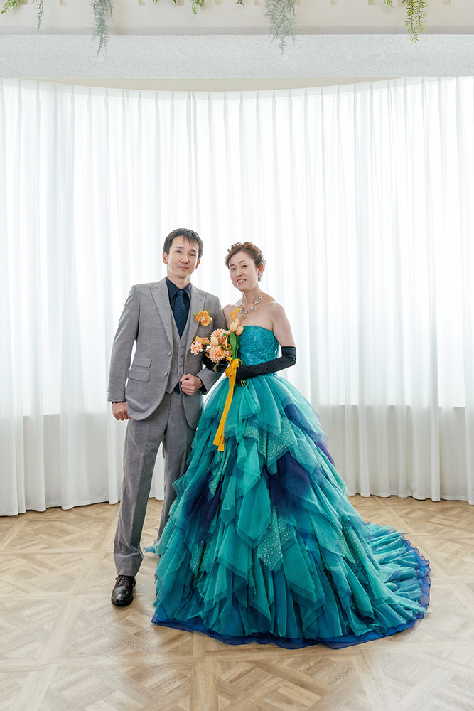 静岡フォトウエディングのフィーノスタイルで撮影したフィーノ富士店スタジオの新郎新婦の記念写真撮影