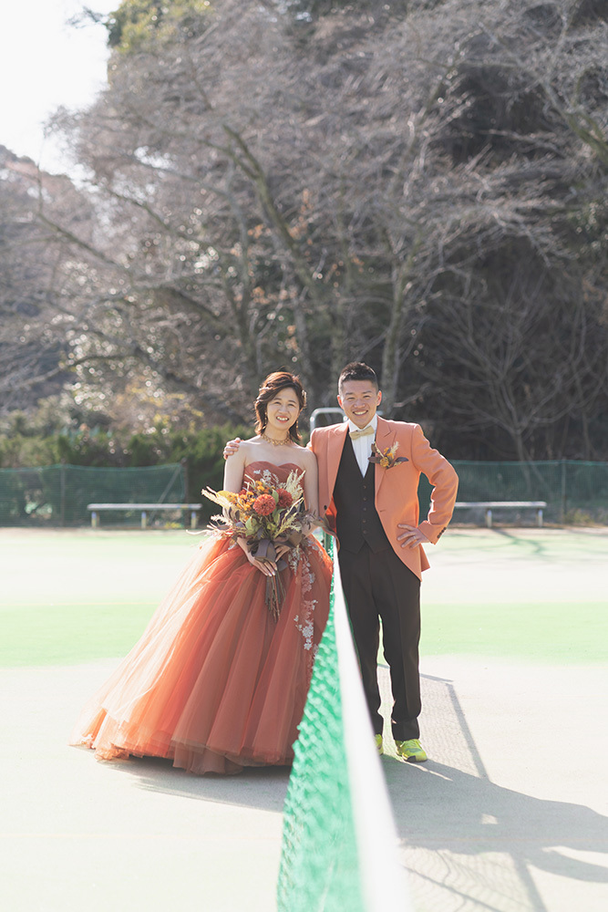 静岡フォトウエディングのフィーノスタイルで撮影した、つま恋の新郎新婦