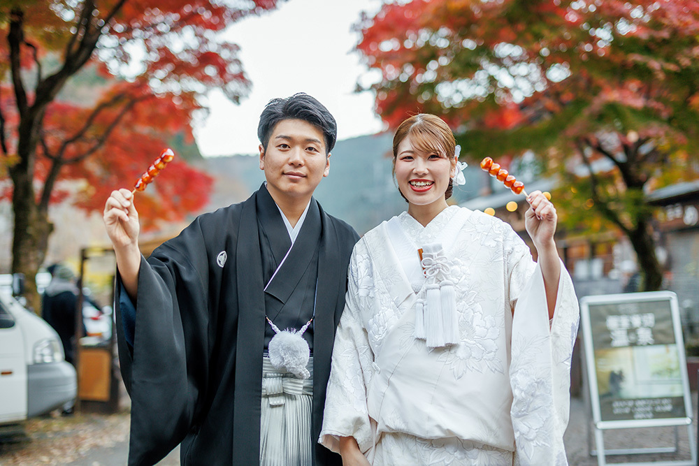 静岡フォトウエディングのフィーノスタイルで撮影した川根･寸又峡の新郎新婦の結婚の記念写真