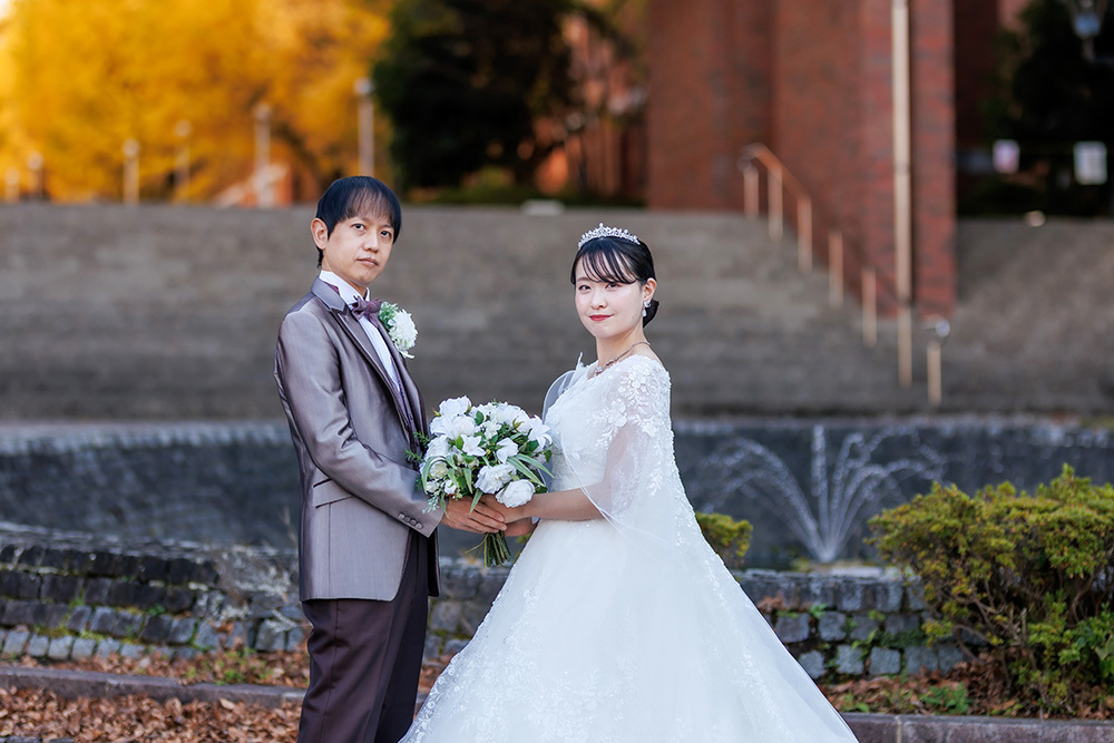 静岡フォトウエディングのフィーノスタイルで撮影した静岡県立大学の新郎新婦