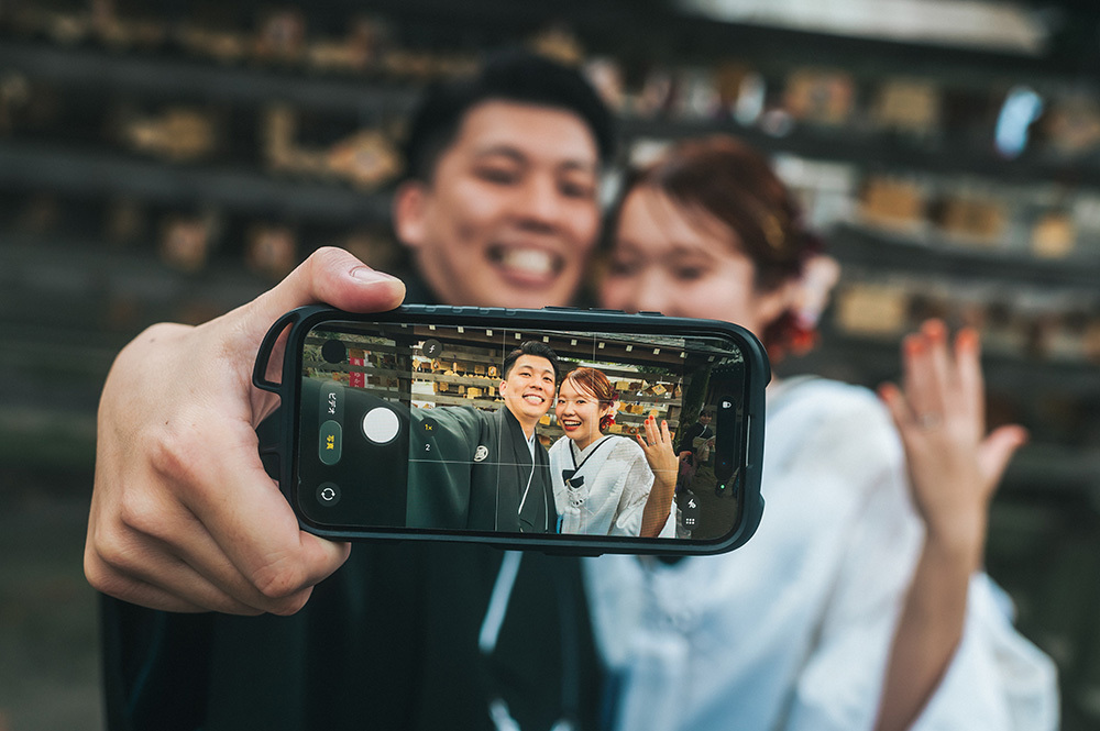 静岡フォトウエディングのフィーノスタイルで撮影した三嶋大社の新郎新婦