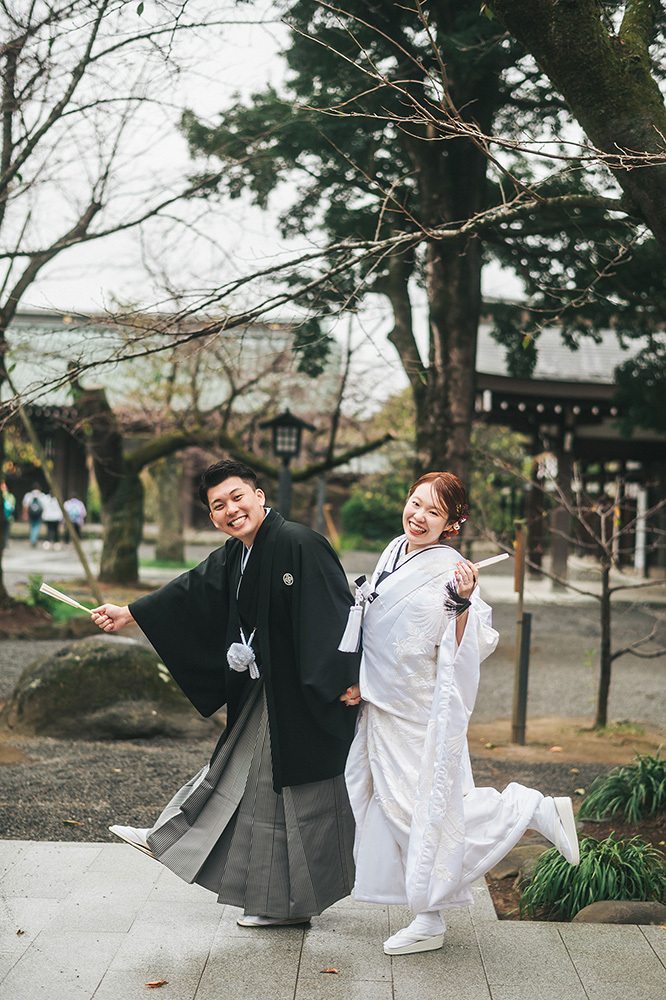 静岡フォトウエディングのフィーノスタイルで撮影した三嶋大社の新郎新婦