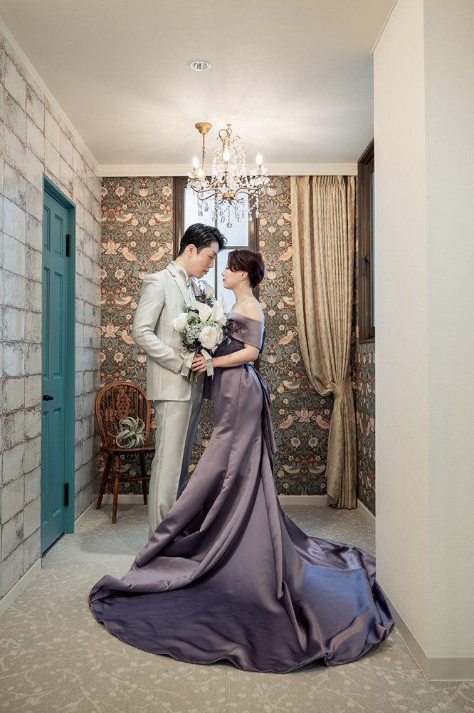 静岡フォトウエディングのフィーノスタイルで撮影したフィーノ富士店スタジオの新郎新婦の記念写真撮影