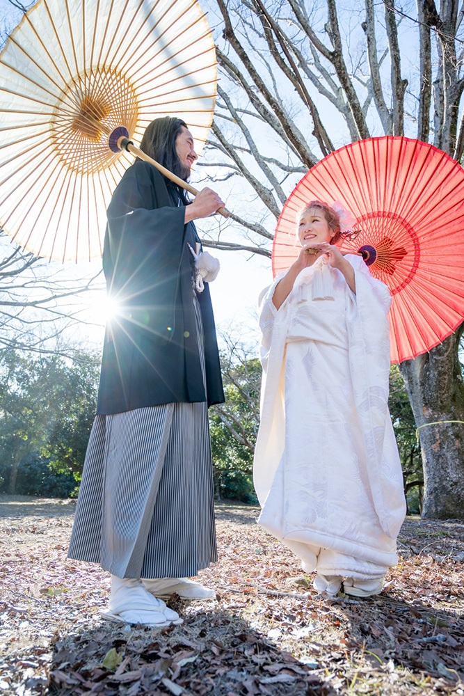 静岡フォトウエディングのフィーノスタイルで撮影した静岡県立美術館の新郎新婦の記念写真撮影